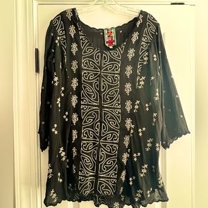 Gently used Johnny Was tunic